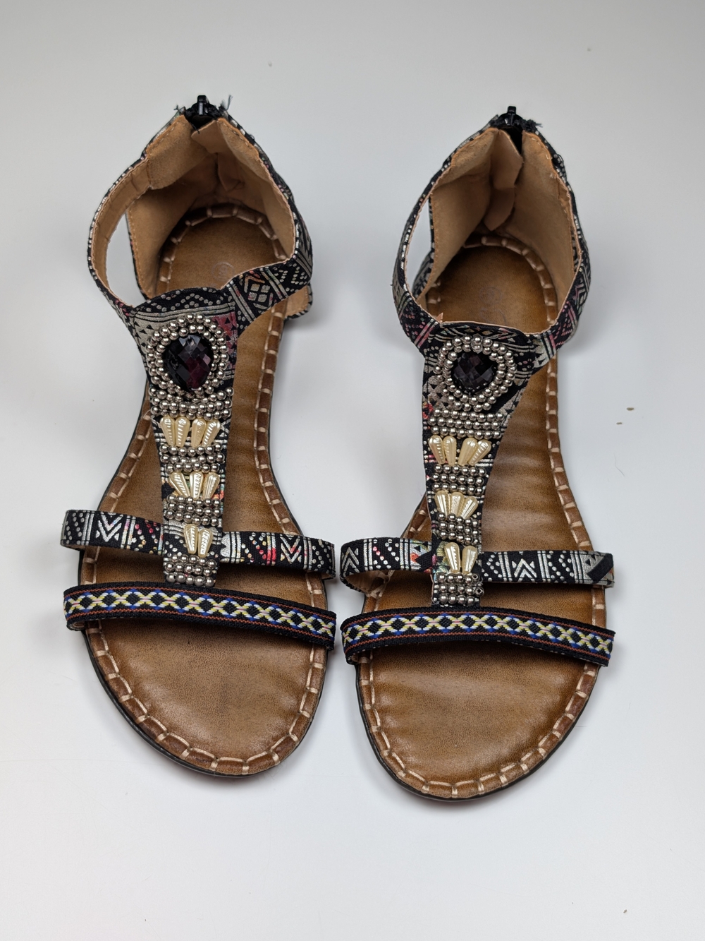 Forever Womens 9 Boho Tribal Beaded T-Strap Flat Sandals Ankle Zip Gladiator